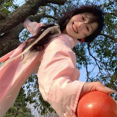 特维和他的七个女儿